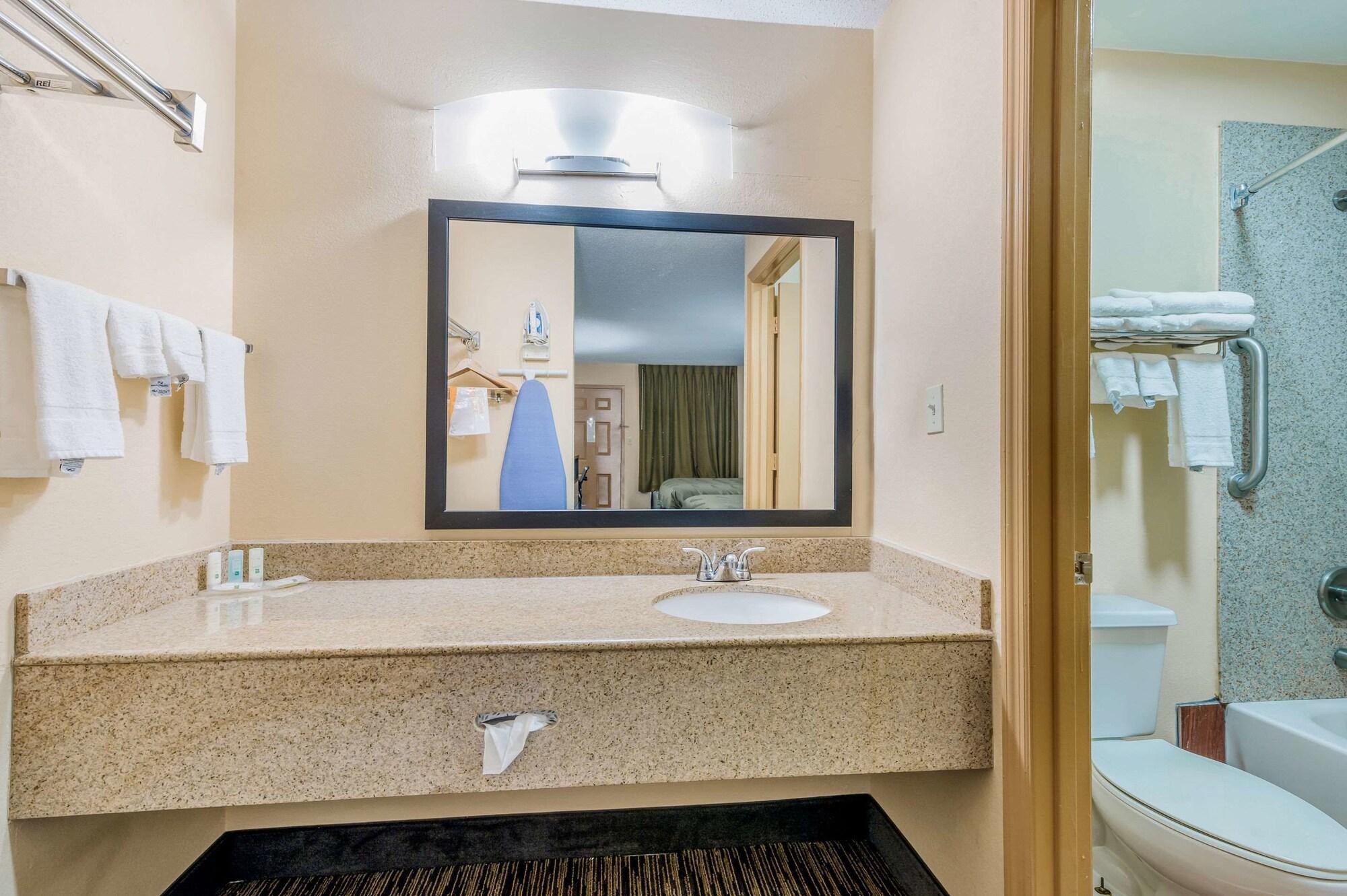 Quality Inn Cullman I-65 Exit 310 Bagian luar foto