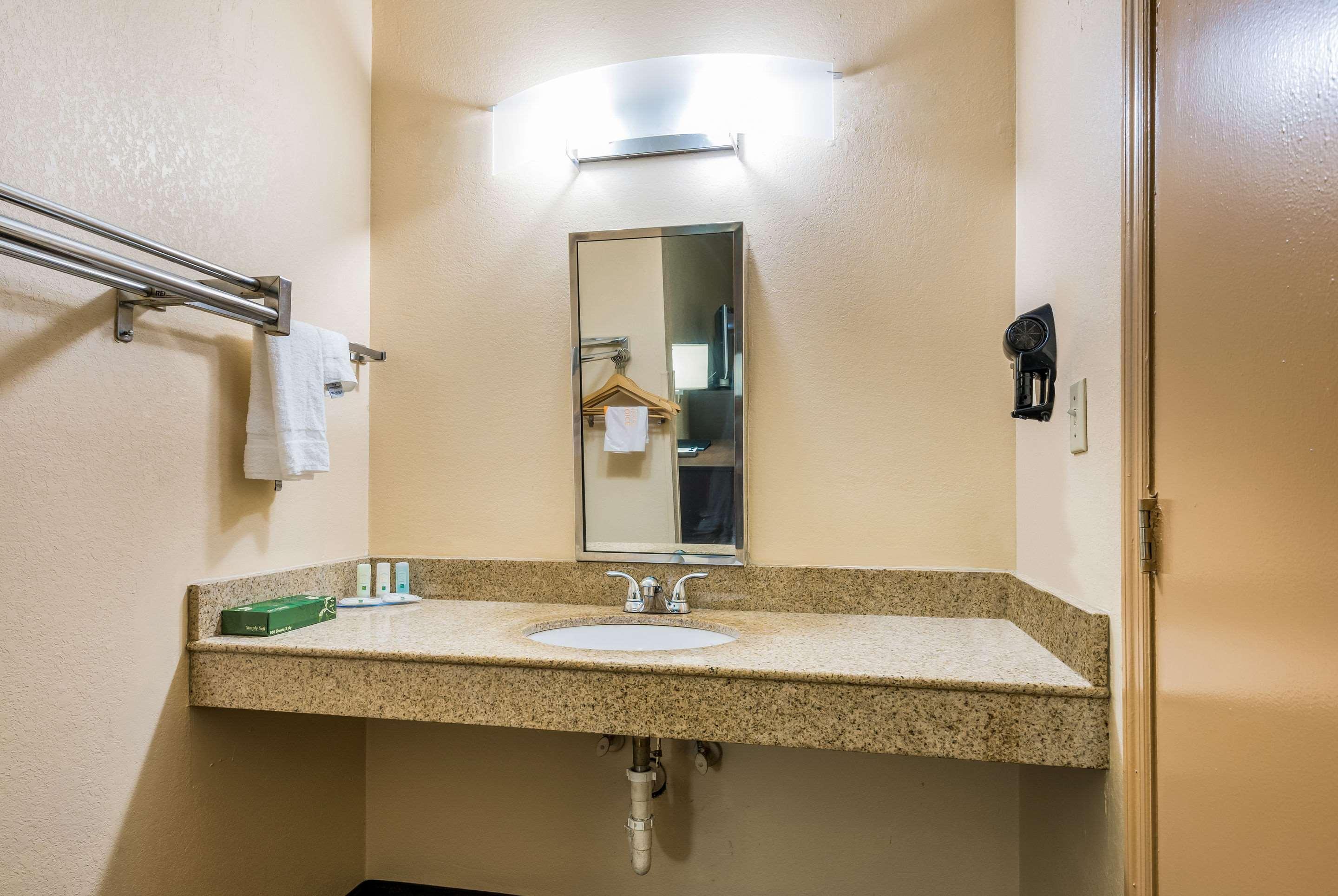 Quality Inn Cullman I-65 Exit 310 Bagian luar foto