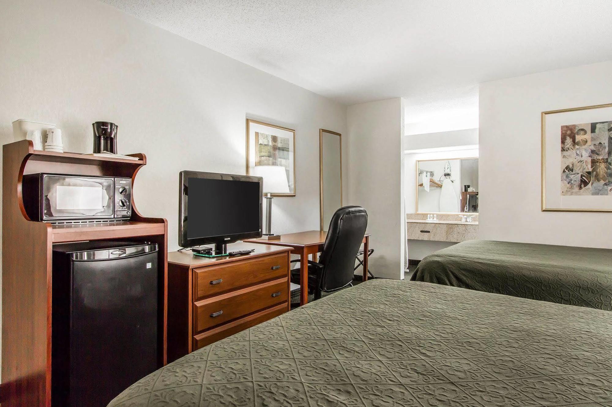 Quality Inn Cullman I-65 Exit 310 Bagian luar foto